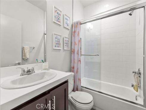 139  E Knox Dr  , La Habra, CA