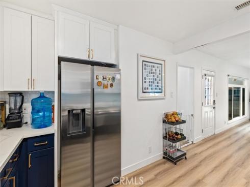 307 S Hillcrest , La Habra, CA