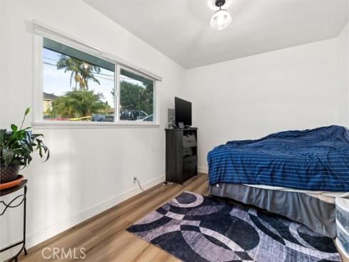307 S Hillcrest , La Habra, CA