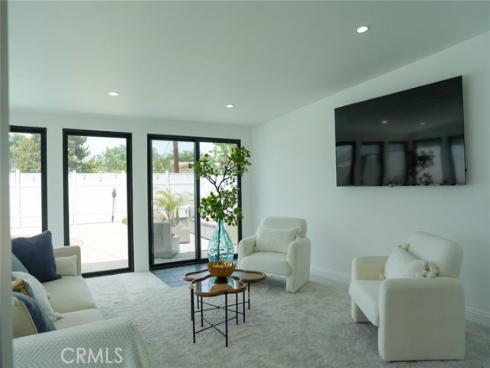 1641 W El Portal Dr , La Habra, CA
