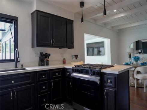 1641 W El Portal Dr , La Habra, CA