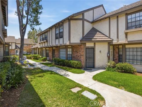222 Kensington Lane, La Habra, CA