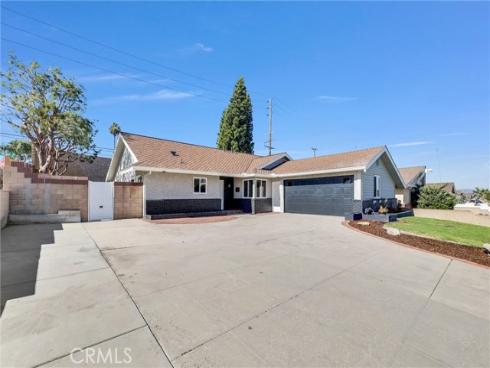 2531 Grayville , La Habra, CA