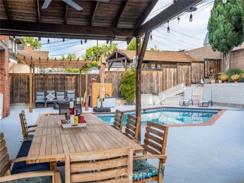 2021 Sheffield , La Habra, CA
