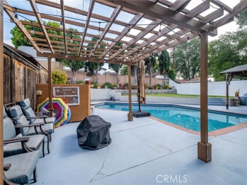2021 Sheffield , La Habra, CA