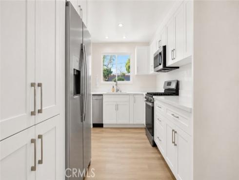 2321 Mccart , La Habra, CA