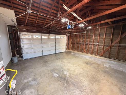 111  La Plaza  , La Habra, CA