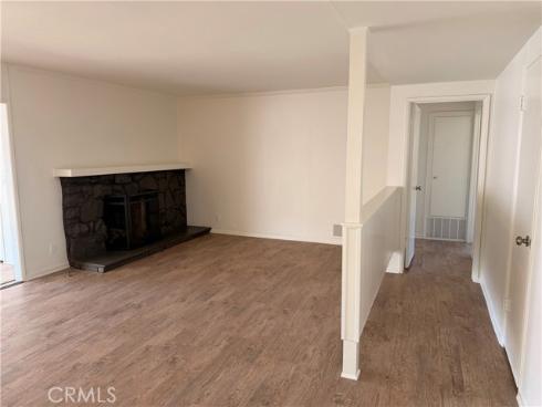 111 La Plaza , La Habra, CA