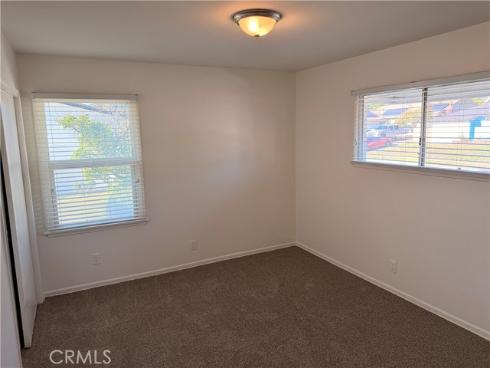 111 La Plaza , La Habra, CA