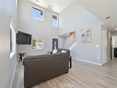 532  Mcfadden  , La Habra, CA