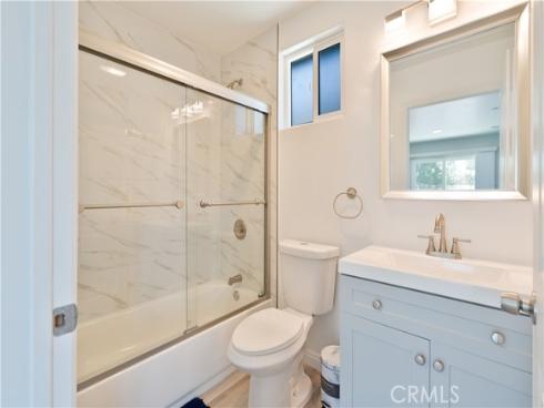 532  Mcfadden  , La Habra, CA
