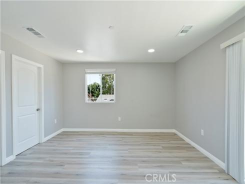 532  Mcfadden  , La Habra, CA