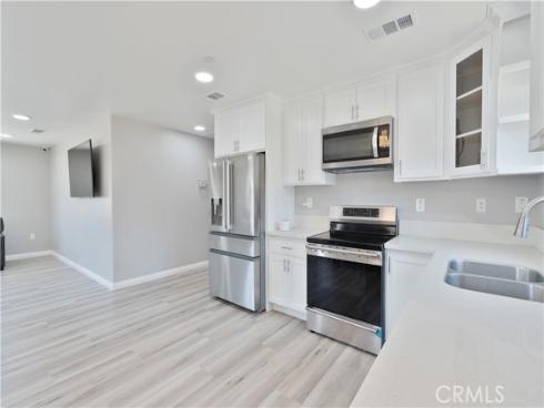 532  Mcfadden  , La Habra, CA