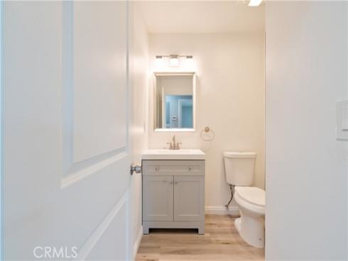 532  Mcfadden  , La Habra, CA