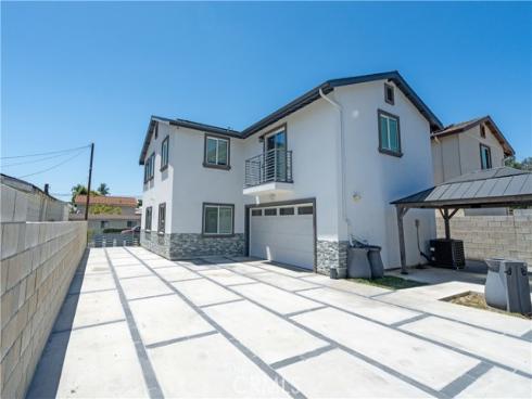 532  Mcfadden  , La Habra, CA