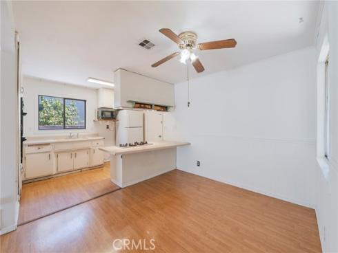 331 E. Olive Ave. , La Habra, CA
