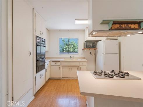 331 E. Olive Ave. , La Habra, CA