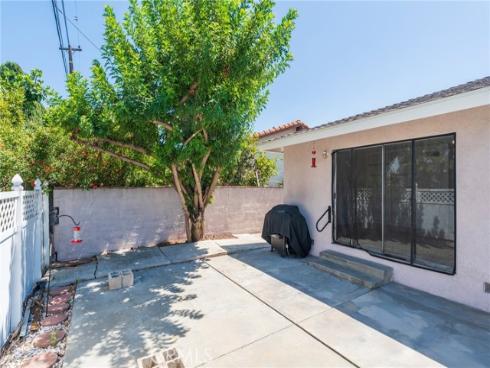 331 E. Olive Ave. , La Habra, CA