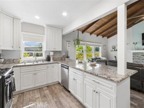 429 S Colfax , La Habra, CA