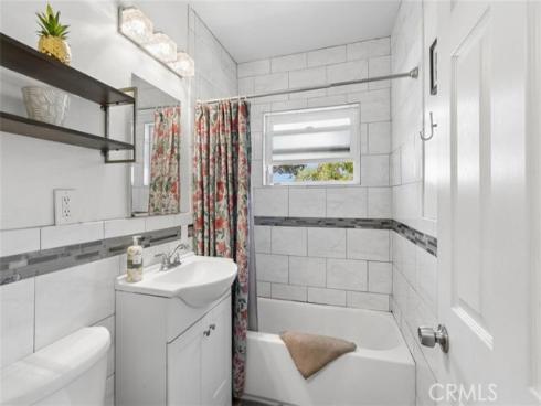 429 S Colfax , La Habra, CA
