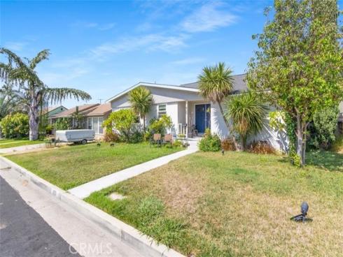 429 S Colfax , La Habra, CA