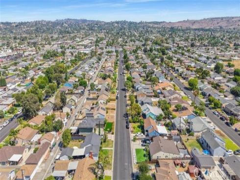 429 S Colfax , La Habra, CA