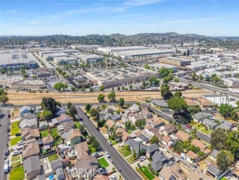 429 S Colfax  , La Habra, CA