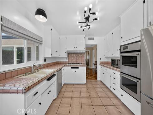 1102 N Randall Avenue, La Habra, CA