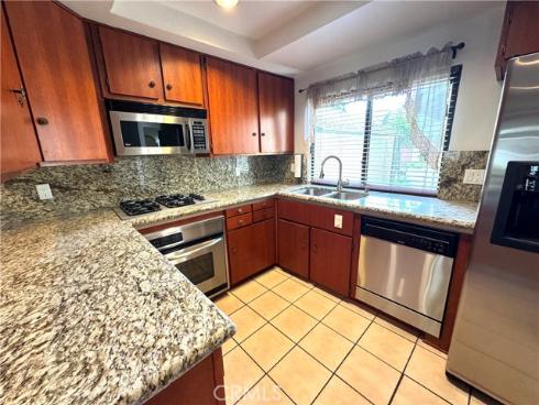 530 Berry , La Habra, CA