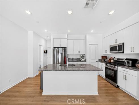 306 Vista 103 Drive, La Habra, CA