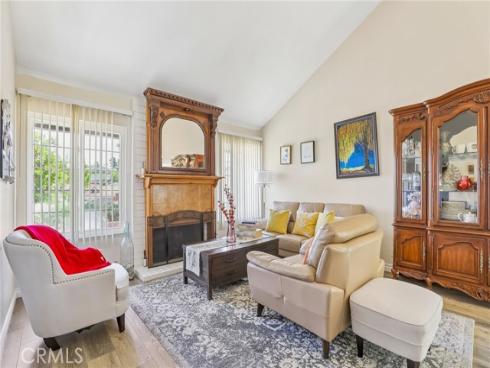 100 Terraza San Carlos , La Habra, CA