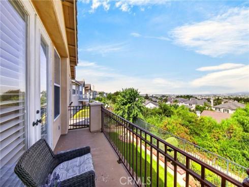 1351 W Harrison Avenue, La Habra, CA
