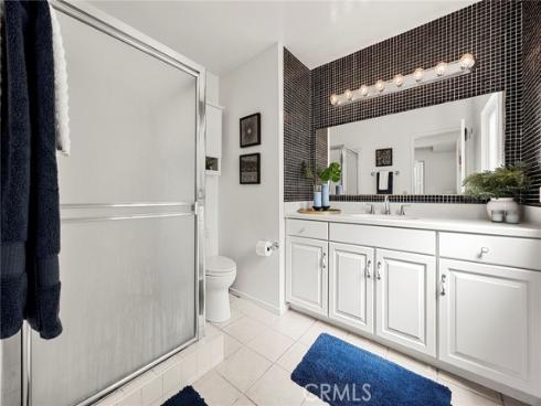 341 E Parkwood Ave , La Habra, CA