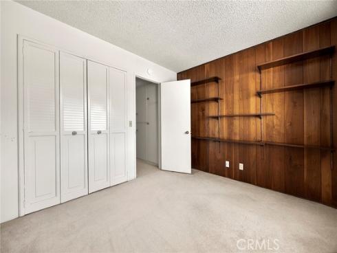 341 E Parkwood Ave , La Habra, CA