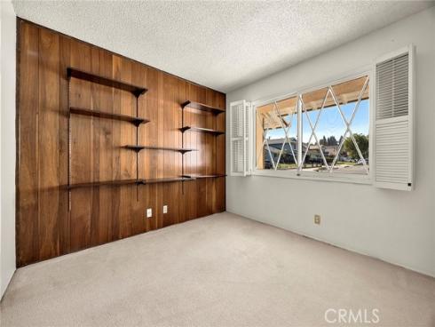 341 E Parkwood Ave , La Habra, CA