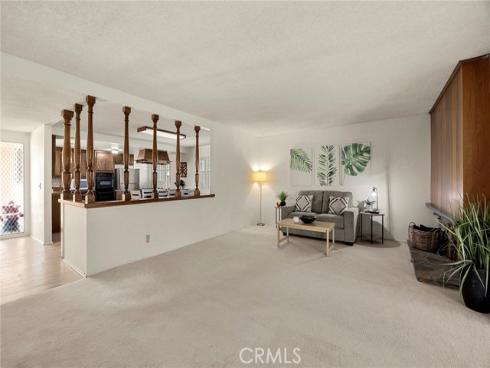 341 E Parkwood Ave , La Habra, CA