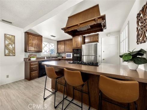 341 E Parkwood Ave , La Habra, CA