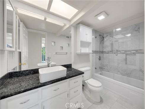 1300 W Lambert 10 , La Habra, CA