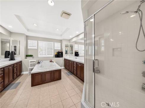 523 S Primrose , La Habra, CA