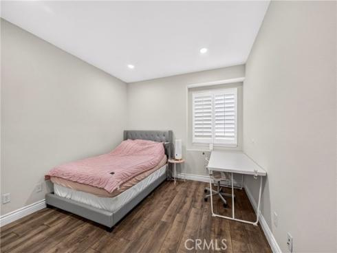 523 S Primrose , La Habra, CA