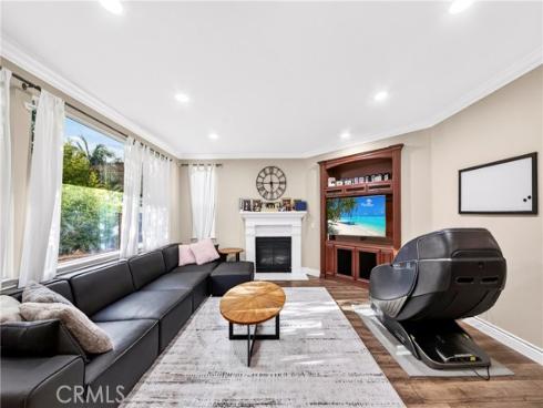 523 S Primrose , La Habra, CA