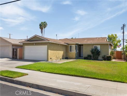2430 Gregory , La Habra, CA