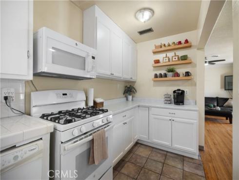2430 Gregory , La Habra, CA