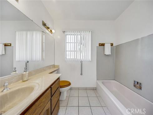 2640 David , La Habra, CA