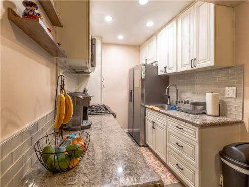 991 S Idaho 113 Street, La Habra, CA