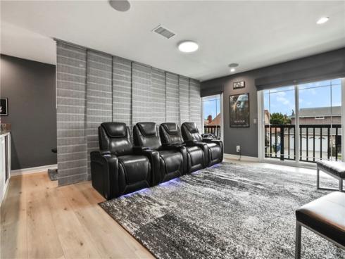 5841 Crocus Circle, La Palma, CA