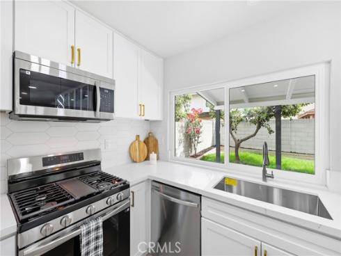 7152  Caprice Cir  , La Palma, CA