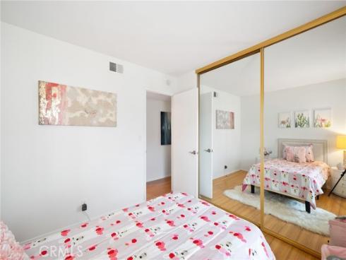 5231  Bridgewood  , La Palma, CA