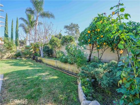 5442 La Luna , La Palma, CA