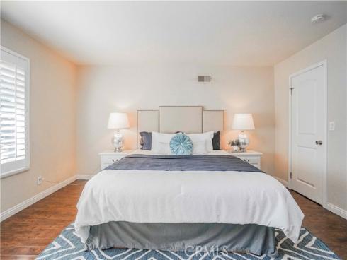 5442 La Luna , La Palma, CA